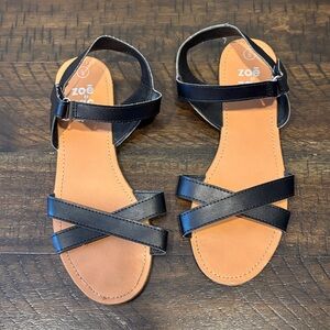 Zoe and Zac Black Strapy Sandals size 6